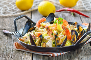 mediterrane Küche Paella